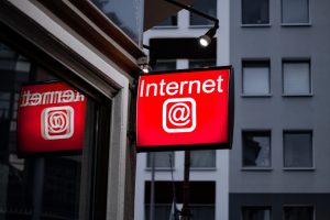 Reklama mobilna a zwyczaje użytkowników na smartfonach